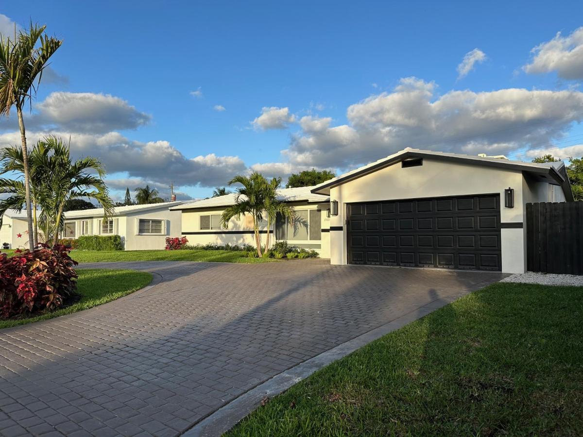 The Sun House - 3 Bed, 2 Bath, Private Pool, Fire Pit, Huge Backyard Villa Fort Lauderdale Luaran gambar